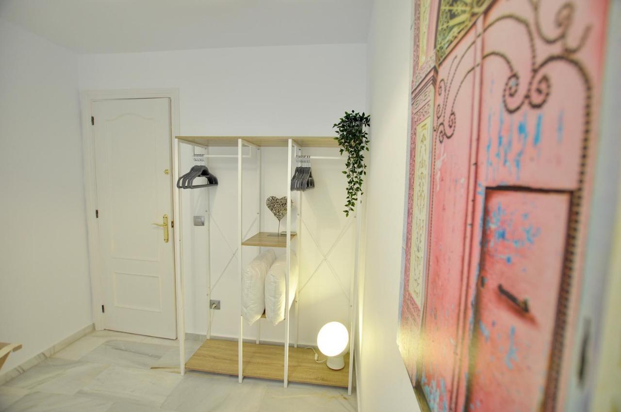 Luminoso Y Coqueto Apartamento Con Jardin Malaga Exterior photo